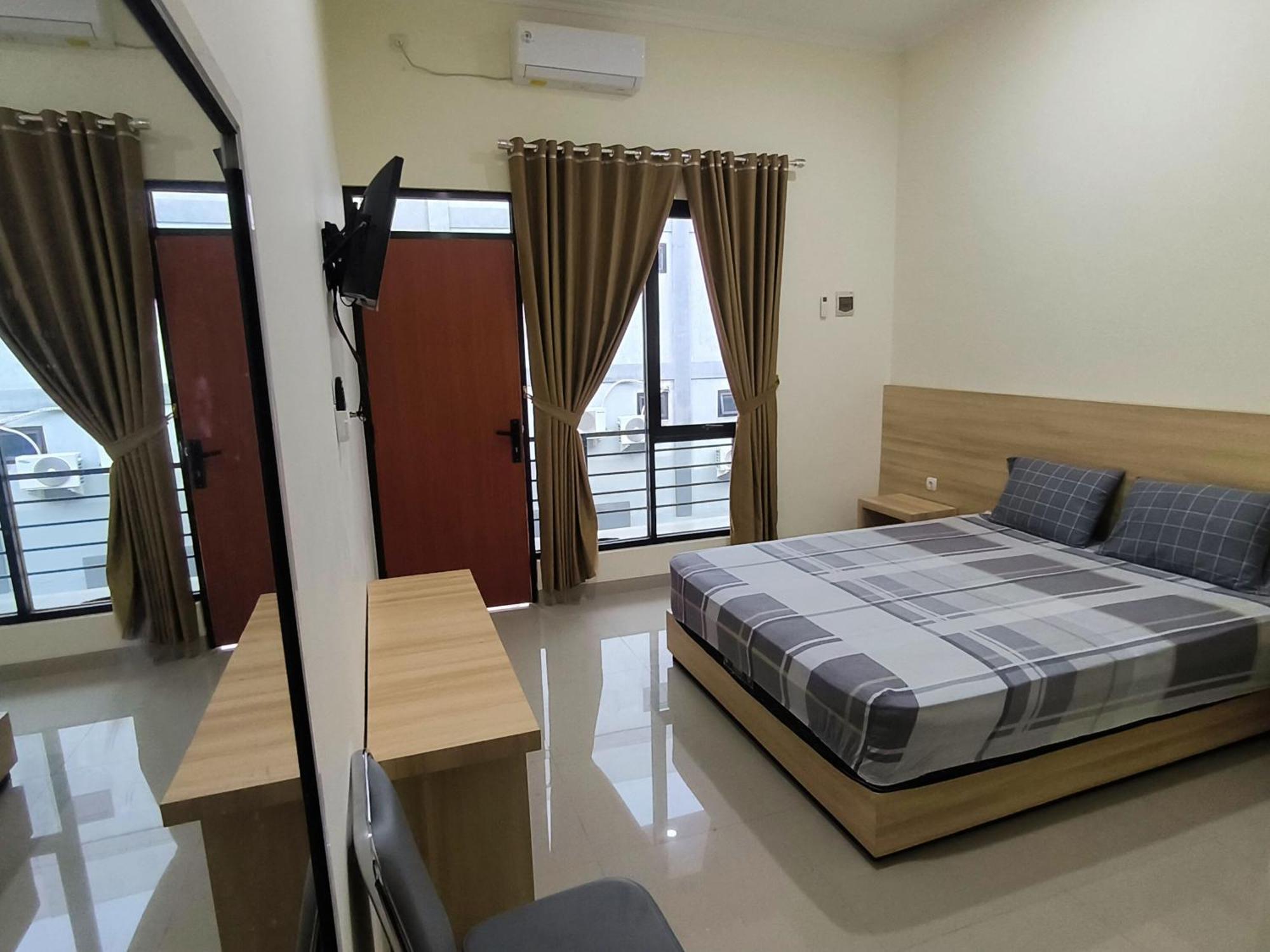 Tentrem Guesthouse Baru Pati Екстер'єр фото